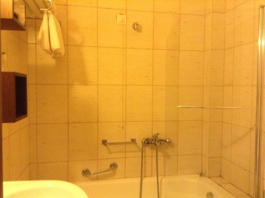 Hotel Electra Volos Pokoj fotografie